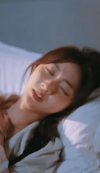 稚子牵父衣在线观看